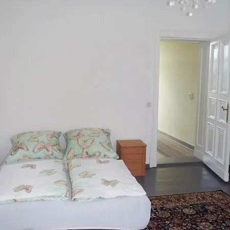 Апартаменты Ferienwohnung Am Stadtsee Лихен