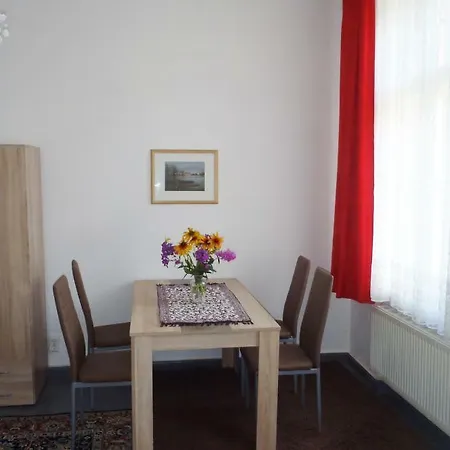 Ferienwohnung Am Stadtsee Апартаменты *